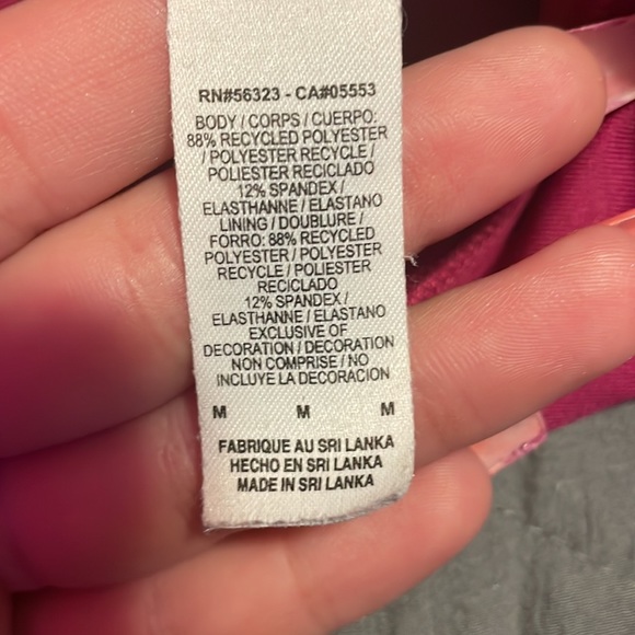 Pink nike sports bra - Picture 3 of 3